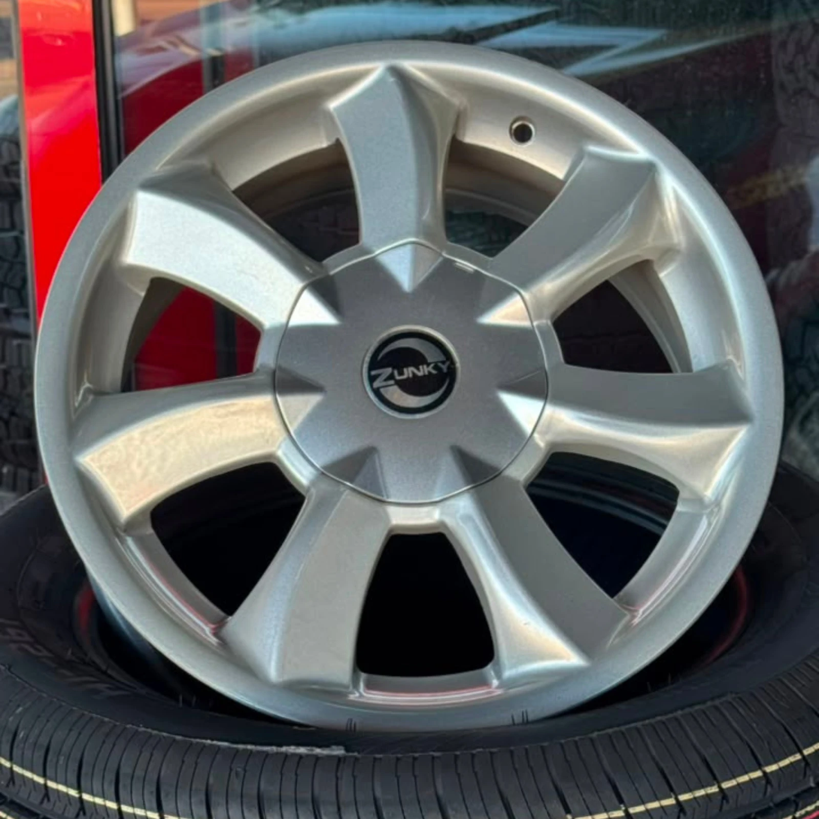 Roda Zunky ZK-520 prata na Aldocar Auto Center